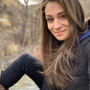 Meet your Posher, Nicole